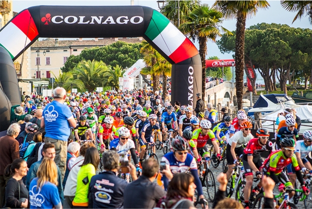 Colnago Cycling Festival: Paolo Savoldelli testet die Rennstrecke