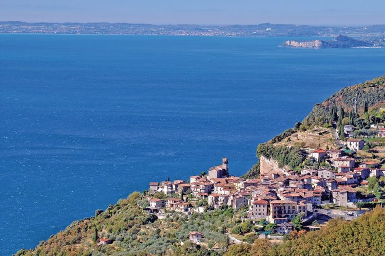 Tignale: ein Balkon über dem Gardasee