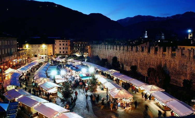 Weihnachtliche Veranstaltungen am Westufer