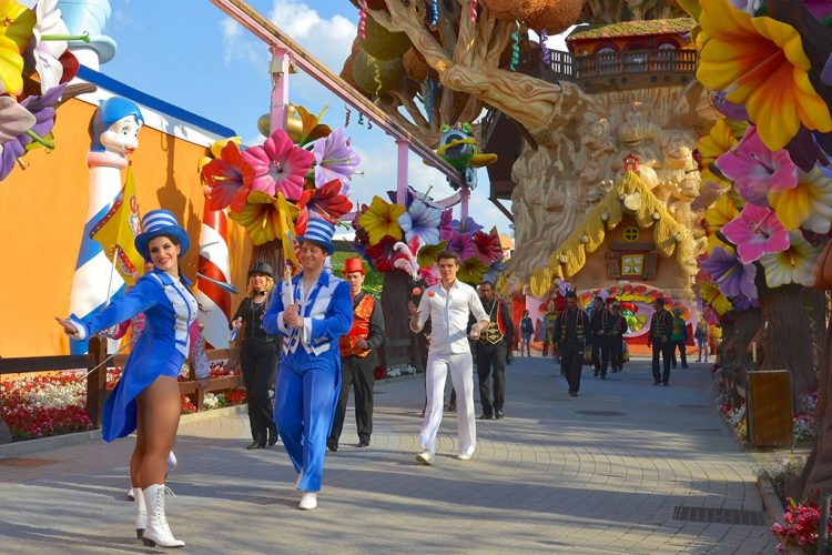 Gardaland lädt zum Magic Circus