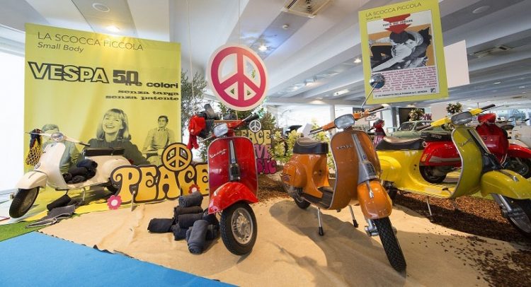 Großer Erfolg der Vespa-Ausstellung im Museum Nicolis