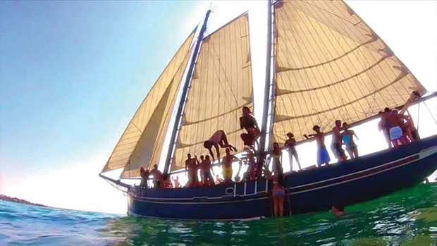 Mit dem Segler zur Isola del Garda