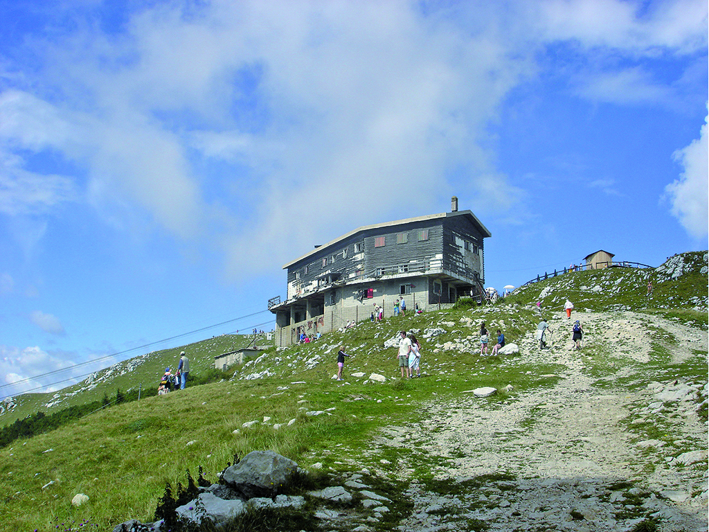 Die Regeln für Wege und Schutzhütten im Gardasee-Gebiet