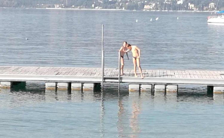 Gardasee: Badespaß im Oktober