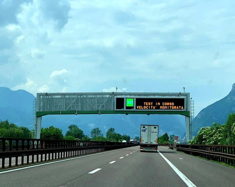 Eine einzige Fahrspur am Brennerzur Erleichterung der Kontrollen