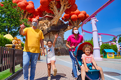 Gardaland hat seine Pforten geöffnet