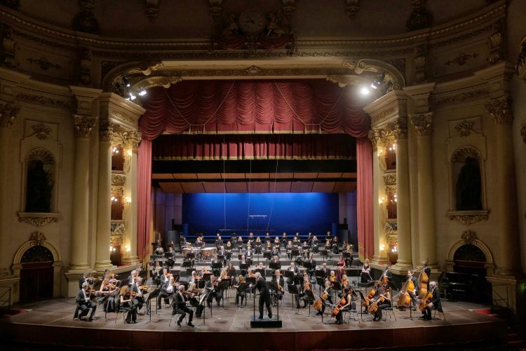 Die Musik des Teatro Filarmonico von Verona kostenlos online