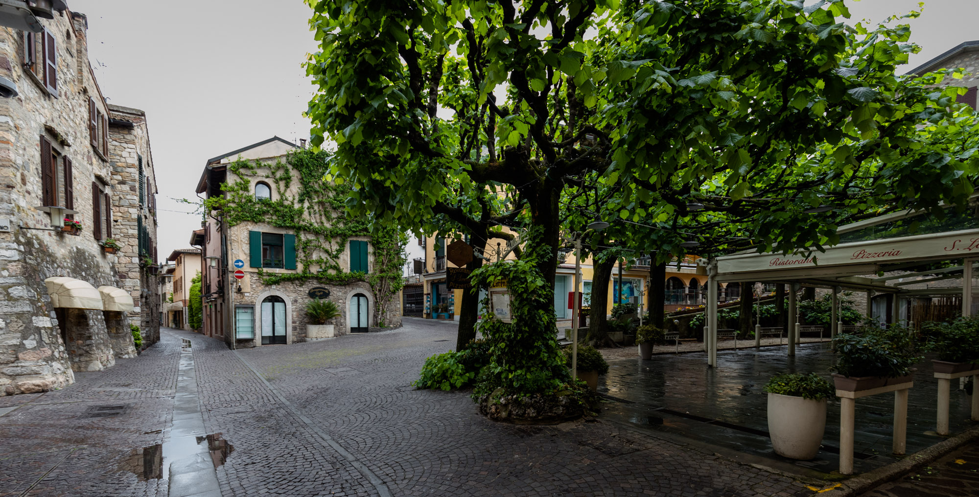 Fotoaustellung in Sirmione: „Kein Mensch ist eine Insel“