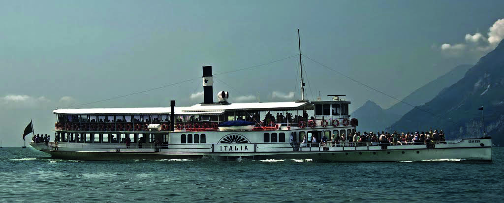 Navigarda-Fähren nehmen den Betrieb auf dem See wieder auf