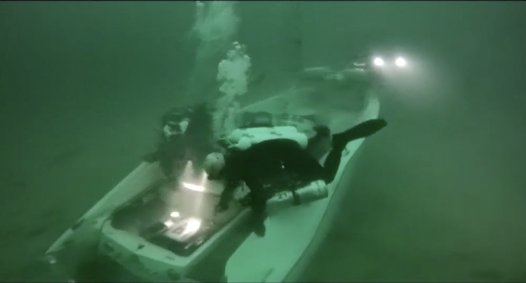 Motorboot, das im Gardasee gesunken ist, wurde geborgen