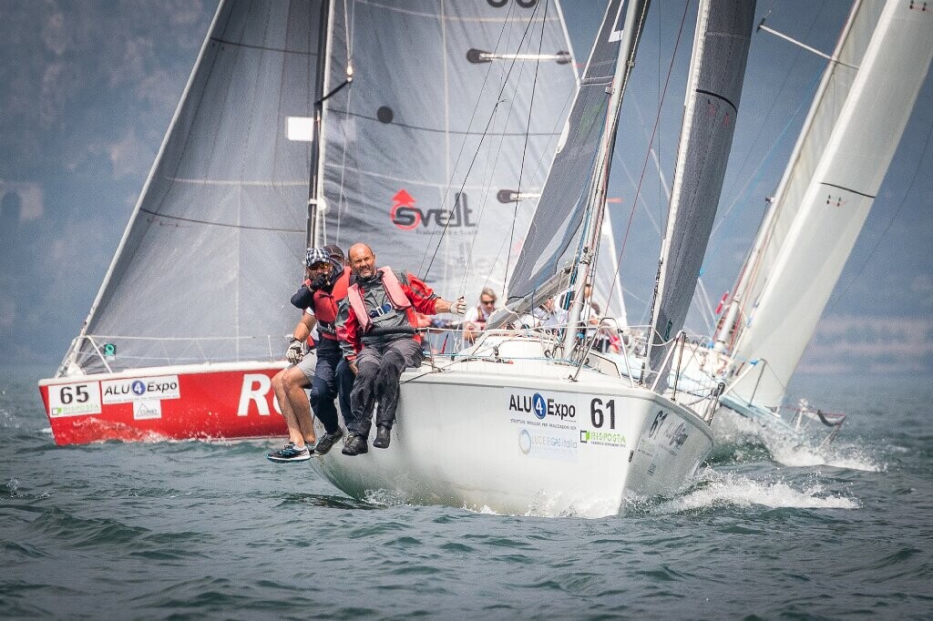 Cimento und Gel-Laser für das Wintersegeln am Gardasee