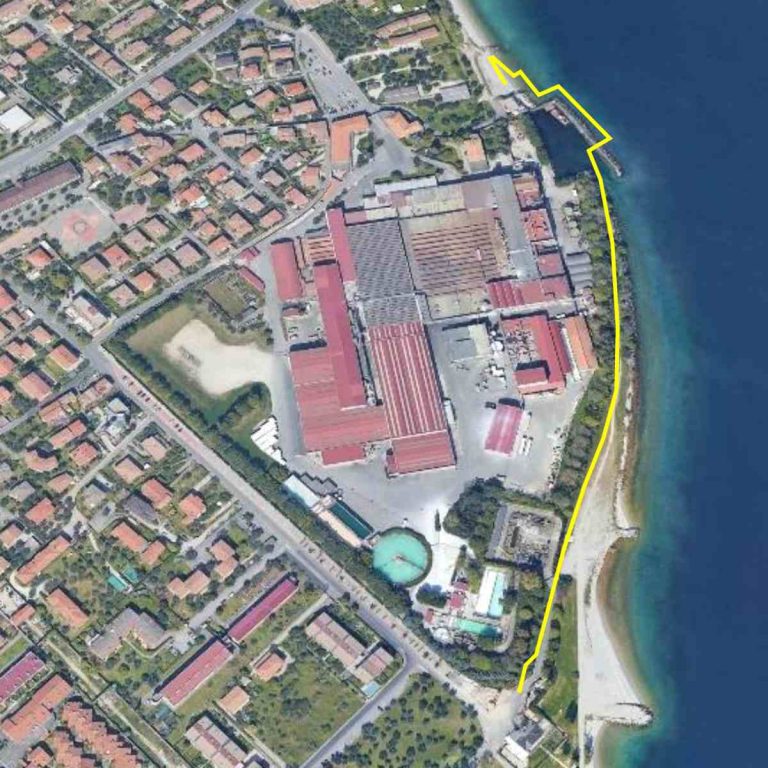 Toscolano: Ein neuer Fußgängerweg wird die beiden Hauptstrände der Stadt verbinden