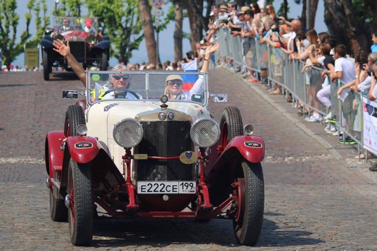 Die 1000 Miglia wird zum ersten Mal im Zentrum von Padenghe ankommen