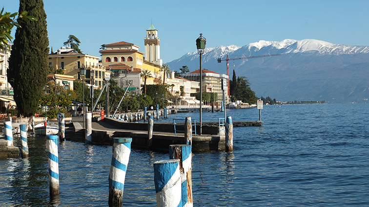 Gardone Riviera wird zum 12. Mal in Folge mit der Blauen Flagge ausgezeichnet