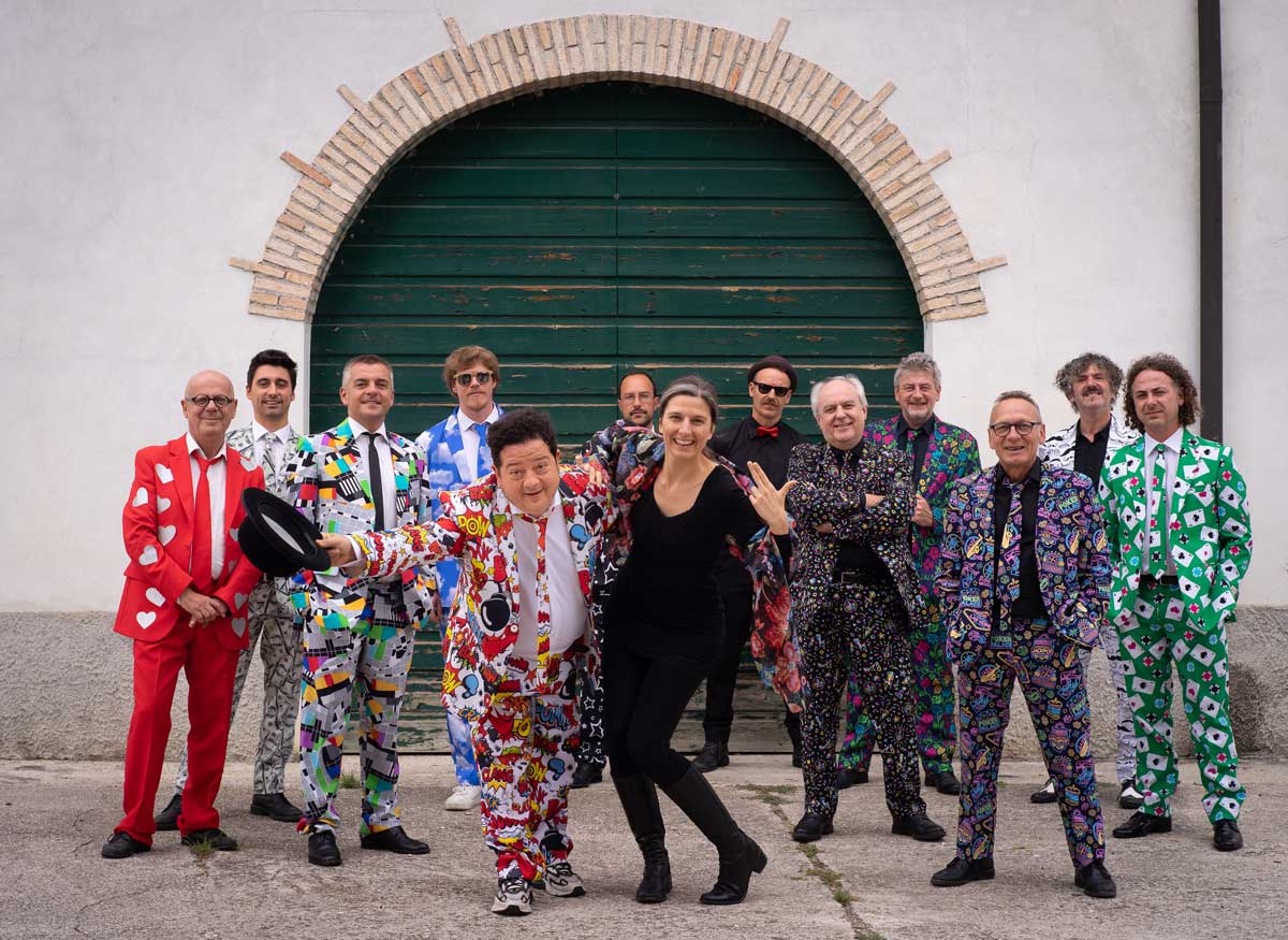 Ottolini und sein Ottovolante Orchester im Konzert in Garda