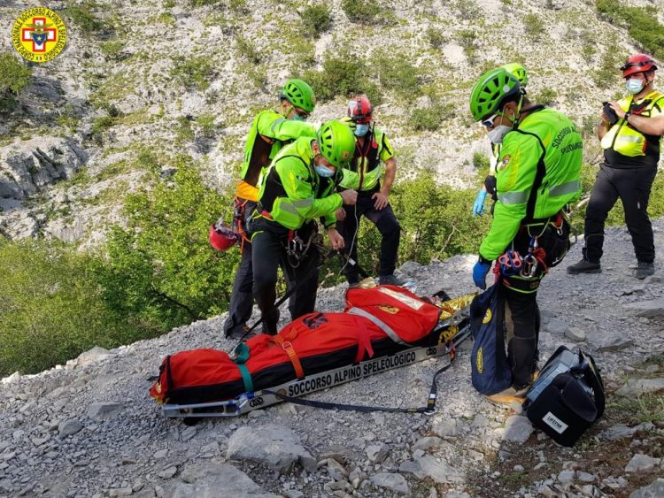 Costermano, die leblose Leiche eines deutschen Touristen gefunden