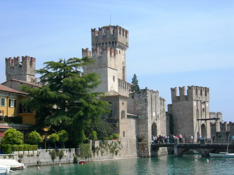 Ab Montag, 4. März, werden in Sirmione zahlreiche Straßen erneuert