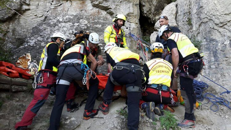 54-jährige deutsche Touristin stürzt auf dem Monte Baldo in den Tod
