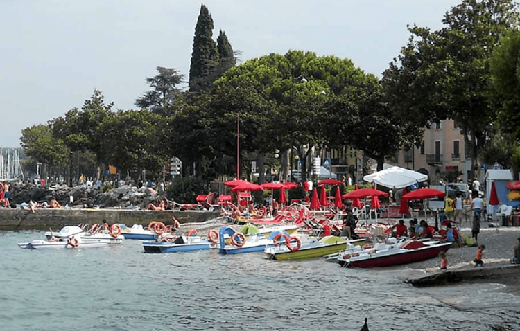 Desenzano del Garda: Abschied vom Feltrinelli-Strand