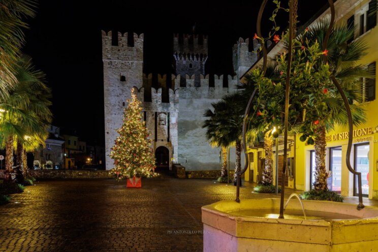 Silvester auf dem Platz in Sirmione mit freiem Eintritt