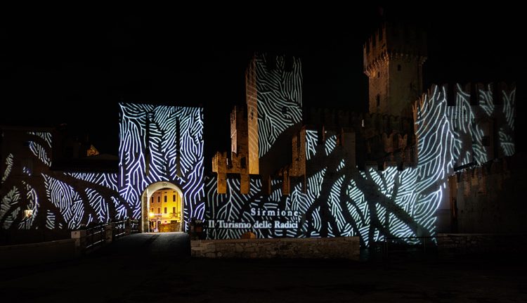 Sirmione: Scaliger-Burg wird zum Symbol für den „Tourismus der Wurzeln“