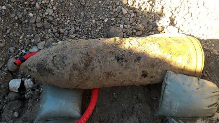 Kriegsgerät im See bei Desenzano gesichtet: Bombenentschärfungsteam auf dem Weg