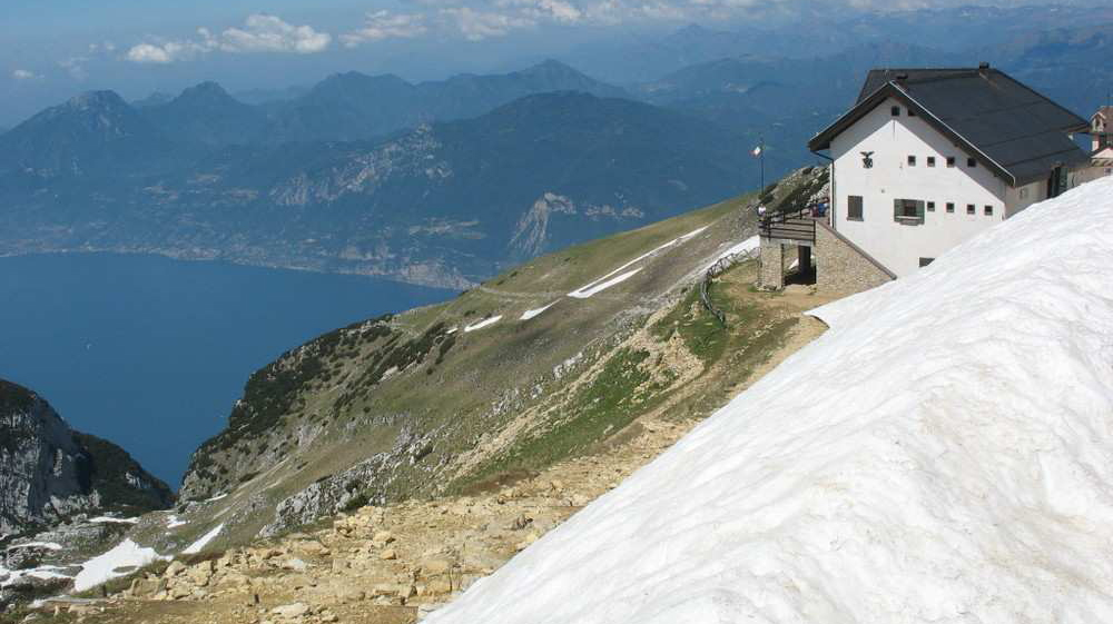 Die Telegrafo-Hütte auf dem Monte Baldo ist jetzt ein „Klima- und Umweltwächter“