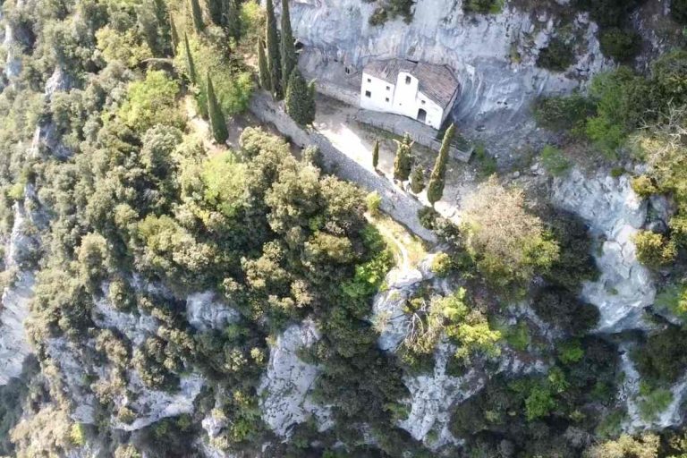 Die Wege zur Einsiedelei von San Valentino bleiben bis zum 31. März geschlossen