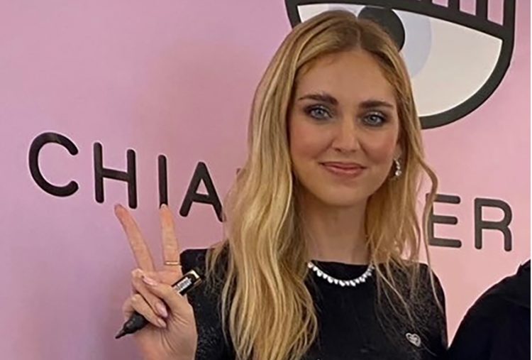 Die Influencerin Chiara Ferragni am Gardasee gesichtet: Auf der Suche nach einem Haus?
