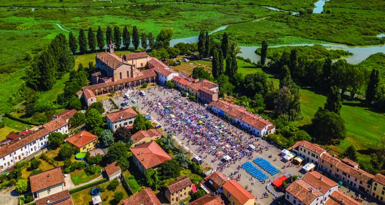 50. Nationales Madonnari-Treffen in Grazie di Curtatone (Mantua)