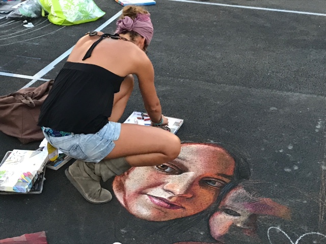 50. Nationales Madonnari-Treffen in Grazie di Curtatone (Mantua) Madonnari auf althergebrachte Messe delle Grazie