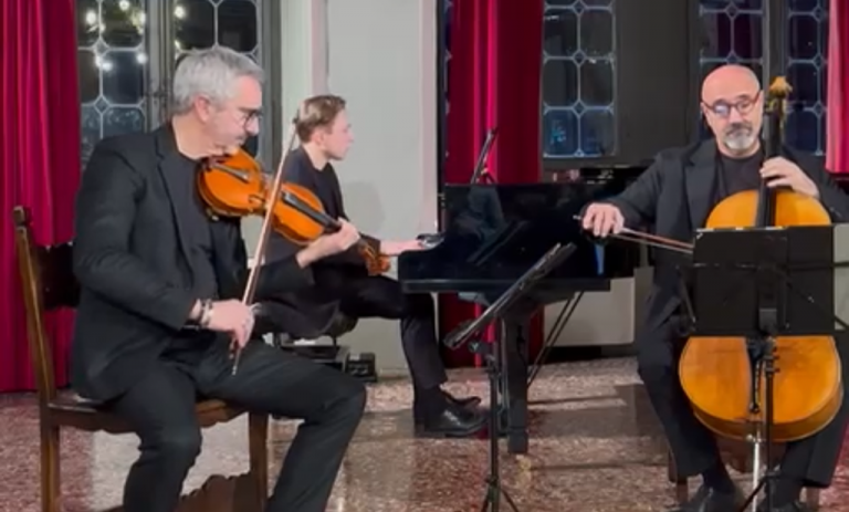 Samstag, 3. Mai das Fluxus Trio im Palazzo Casinò in Gardone Riviera