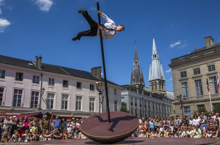 Vom 29. Juni bis zum 7. September kehrt das Strabilio Zirkusfestival zurück