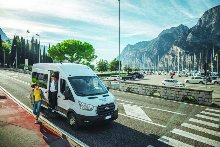 Bus & Go startet erneut: intelligente Mobilität zwischen Arco, Riva und Torbole