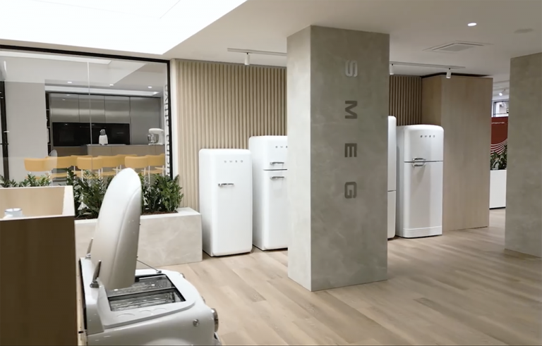 Das Unternehmen Smeg eröffnet neuen Store im Herzen von Verona