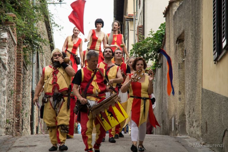 22. Juli in Desenzano: Buskers Festival bringt Straßenkunst ins Zentrum