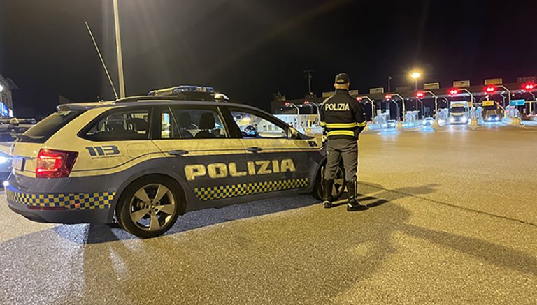 Wegen Mordes gesuchter Straftäter flieht aus Deutschland: bei Mantua festgenommen