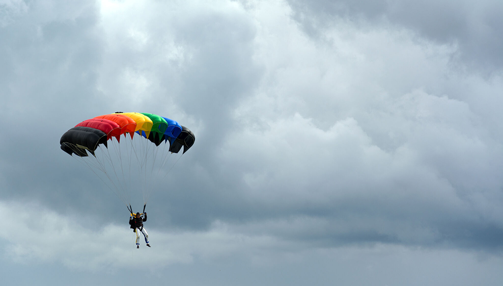 Paragliding-Unfall am Monte Baldo: 30-Jähriger schwer verletzt