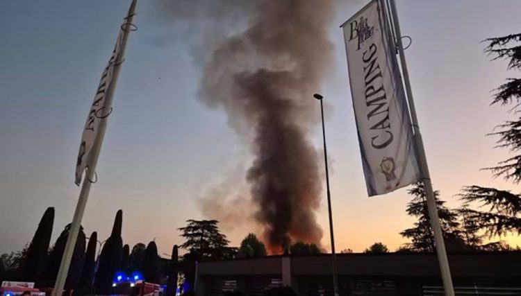 Großbrand auf dem Campingplatz Bell’Italia in Peschiera del Garda
